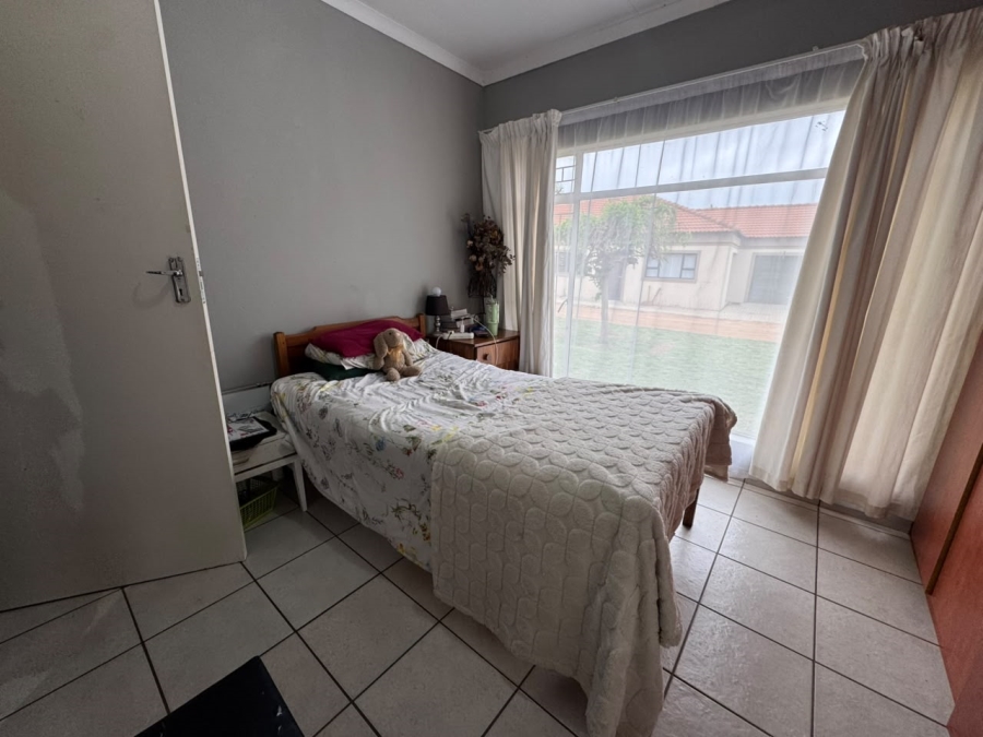3 Bedroom Property for Sale in Songloed North West